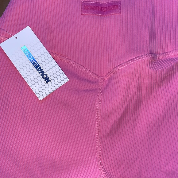 Fashion Nova Active High-Waisted Ribbed Leggings. Brand New. Runs Small. - Picture 2 of 4